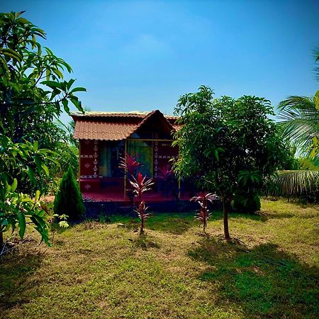Mangohut Farmhouse Pool Villa Hyderabad Exterior photo