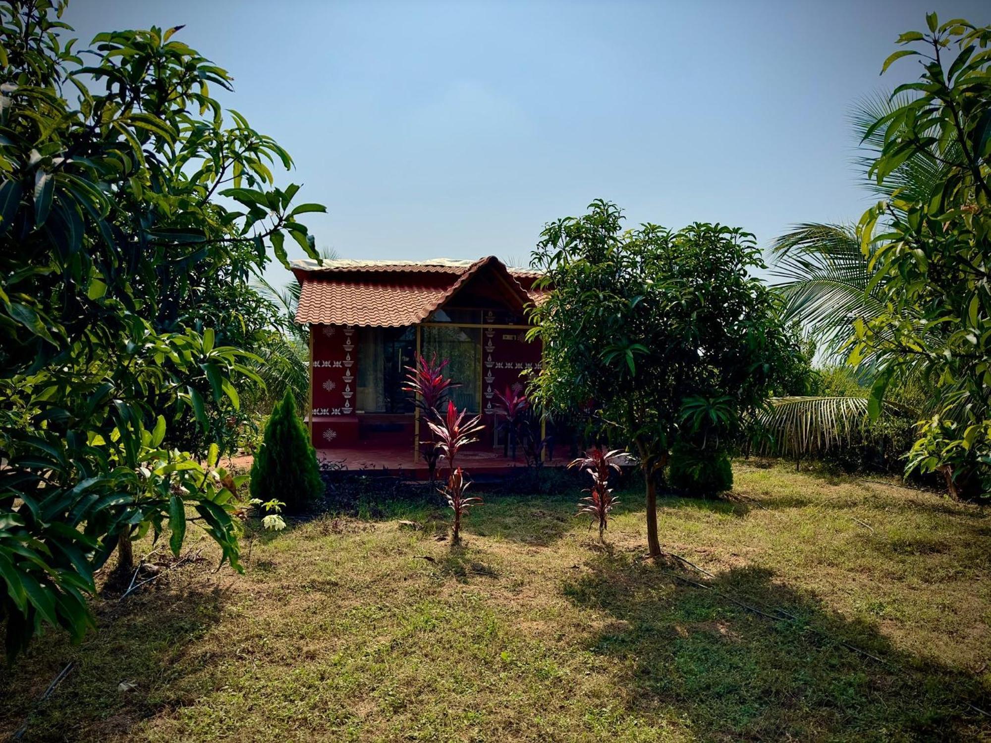 Mangohut Farmhouse Pool Villa Hyderabad Room photo